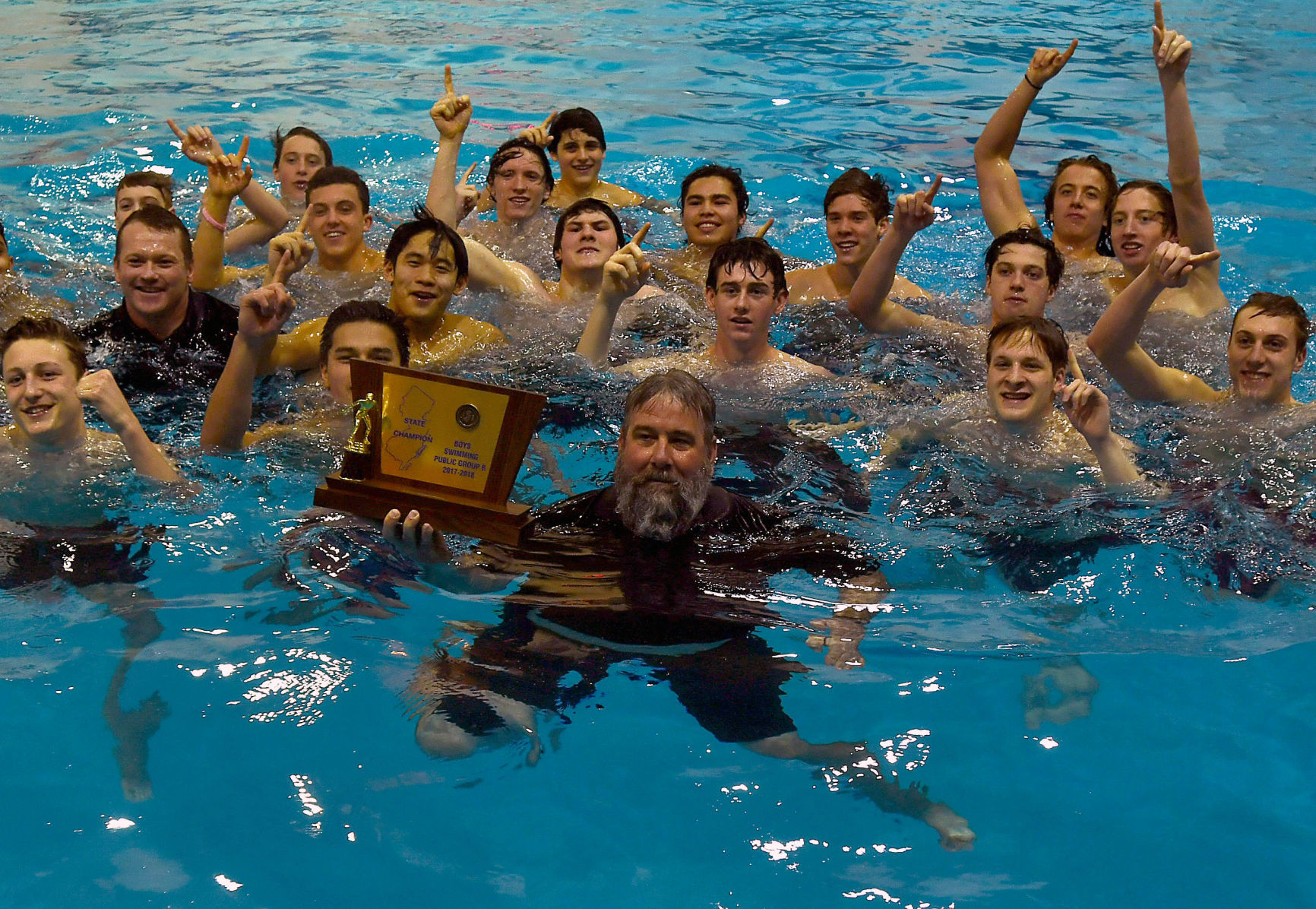 022618_spt_bswimming 405s